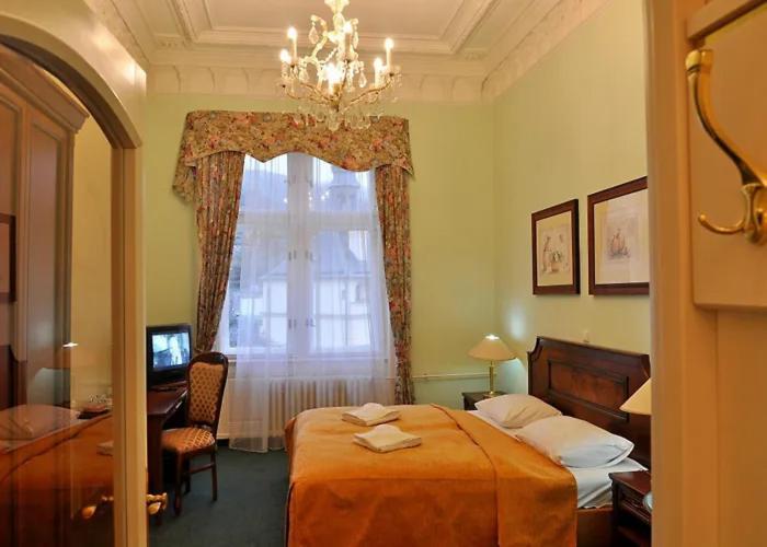 Hotel Ester Karlovy Vary Exterior foto